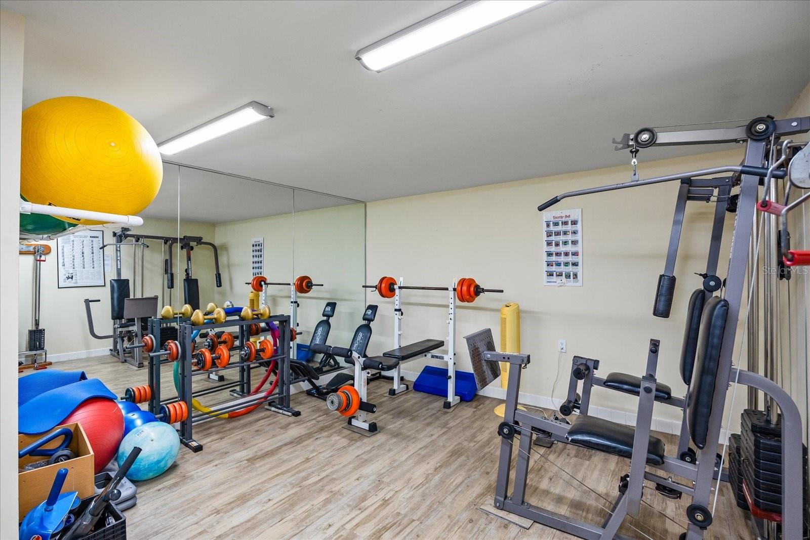 5200 BRITTANY DR S #303