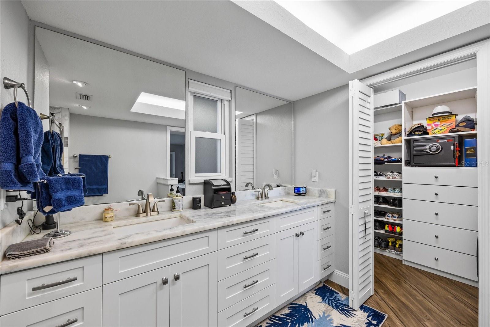 5200 BRITTANY DR S #303