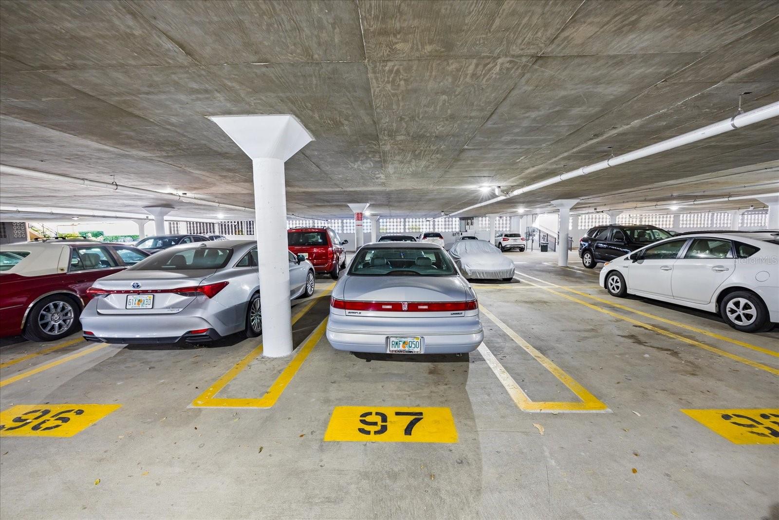 5200 BRITTANY DR S #303