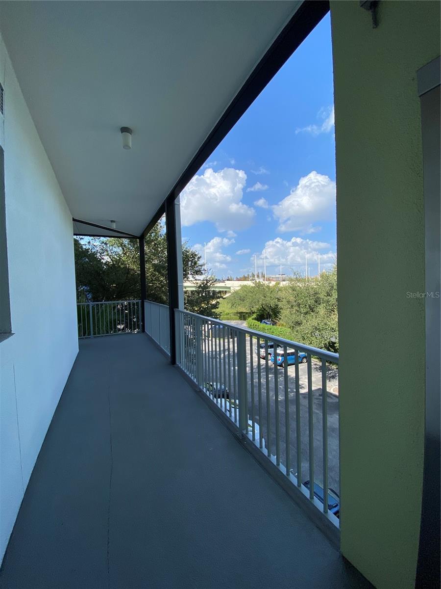 1501 DOYLE CARLTON DR #305