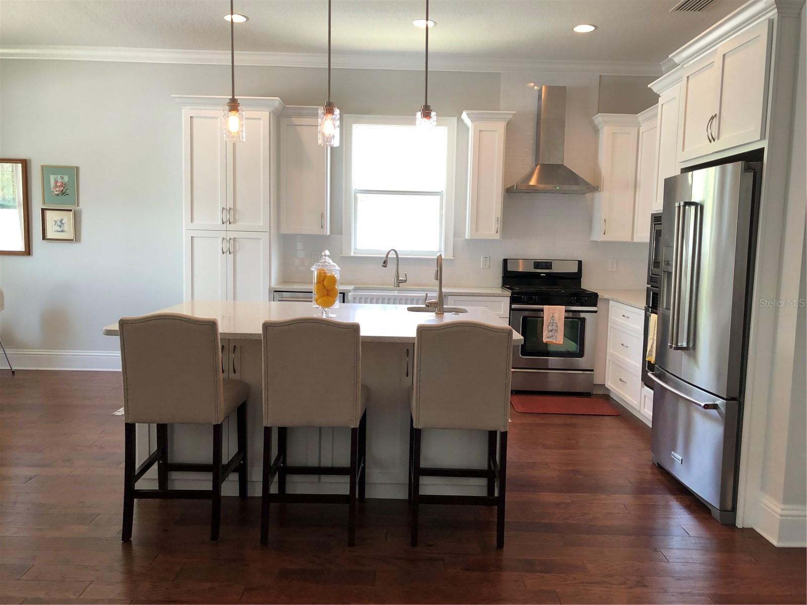 4019 W EL PRADO BLVD