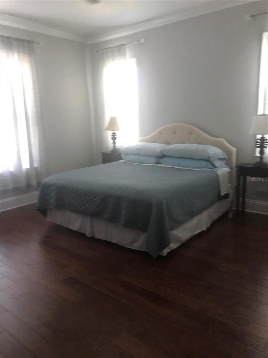 4019 W EL PRADO BLVD