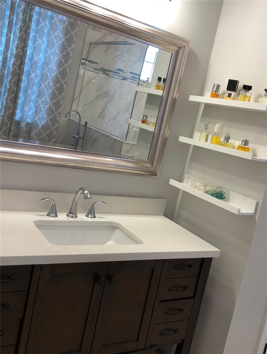 4019 W EL PRADO BLVD