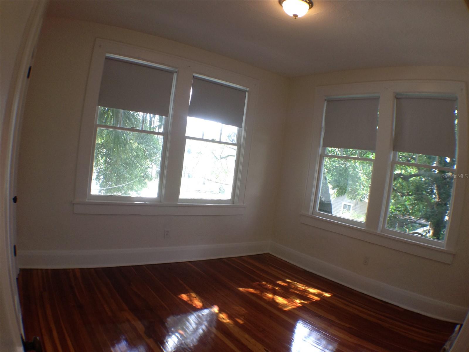 823 S OREGON AVE #4