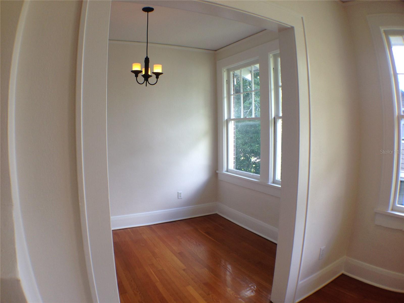 823 S OREGON AVE #4