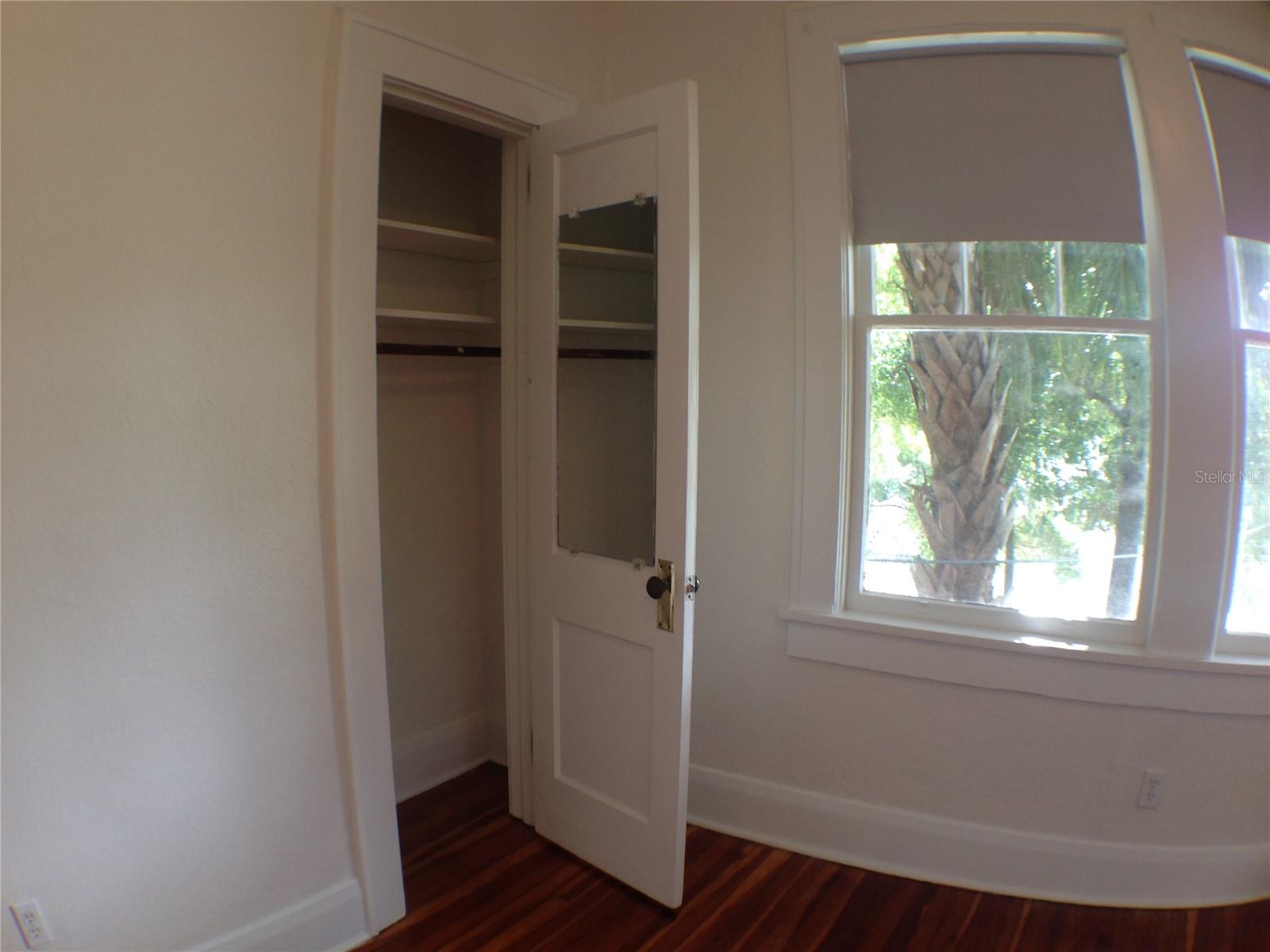 823 S OREGON AVE #4