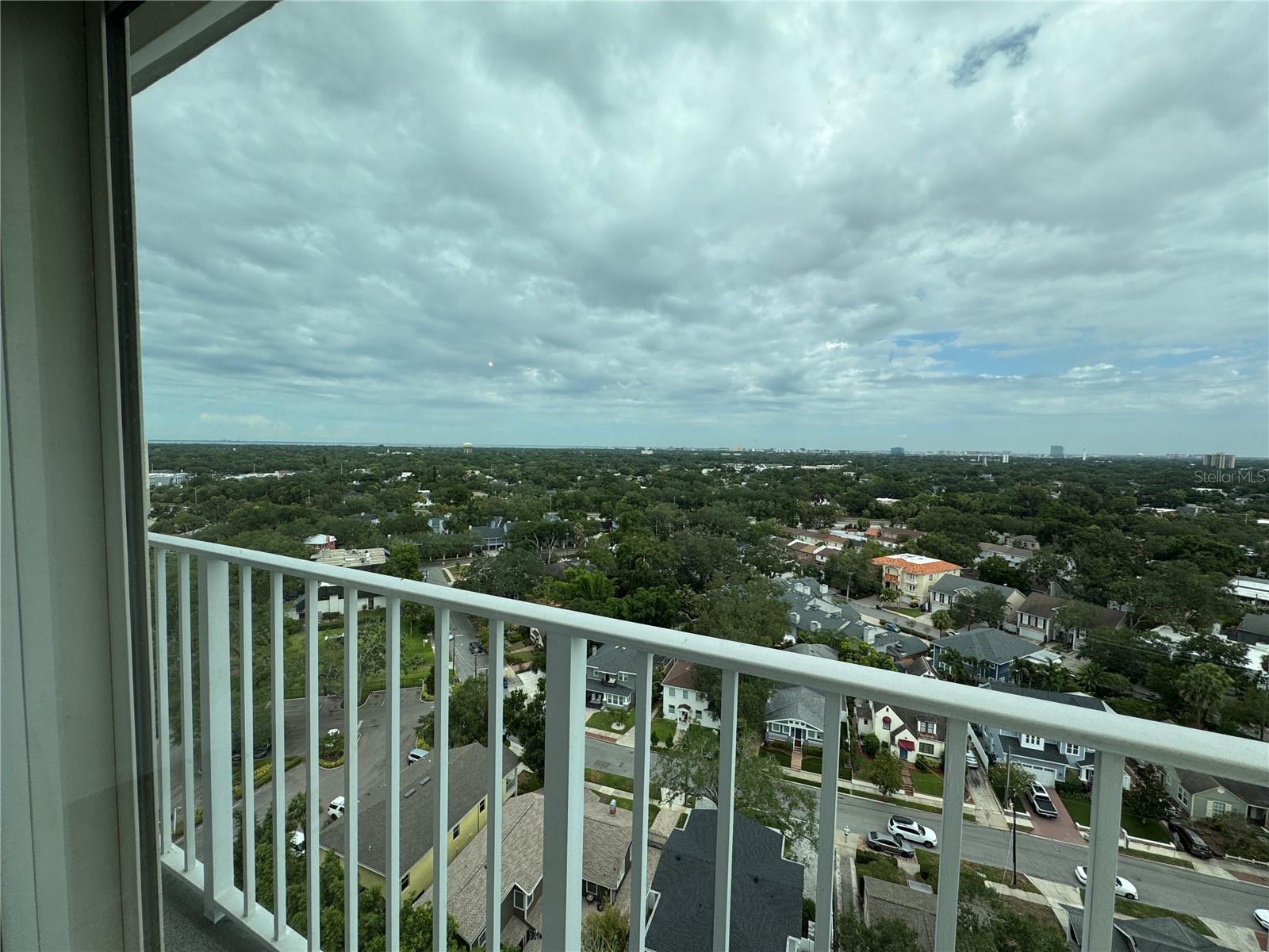 2611 BAYSHORE BLVD #1805