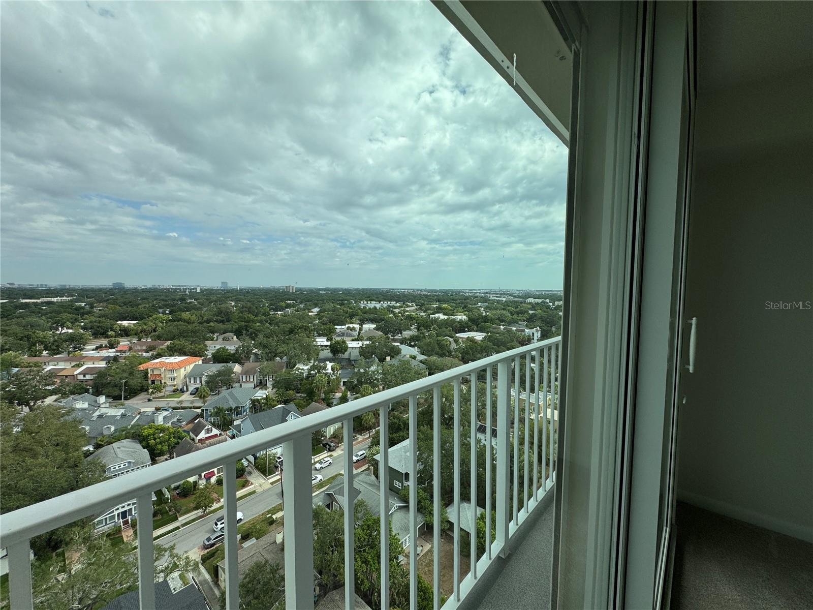 2611 BAYSHORE BLVD #1805