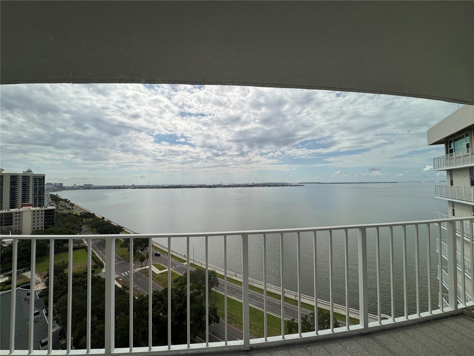 2611 BAYSHORE BLVD #1805