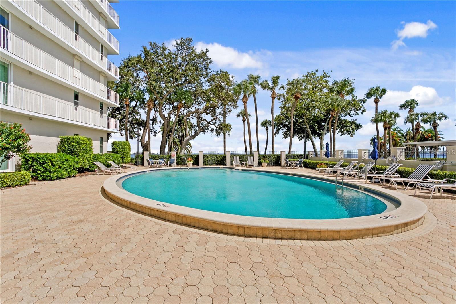 2611 BAYSHORE BLVD #1805