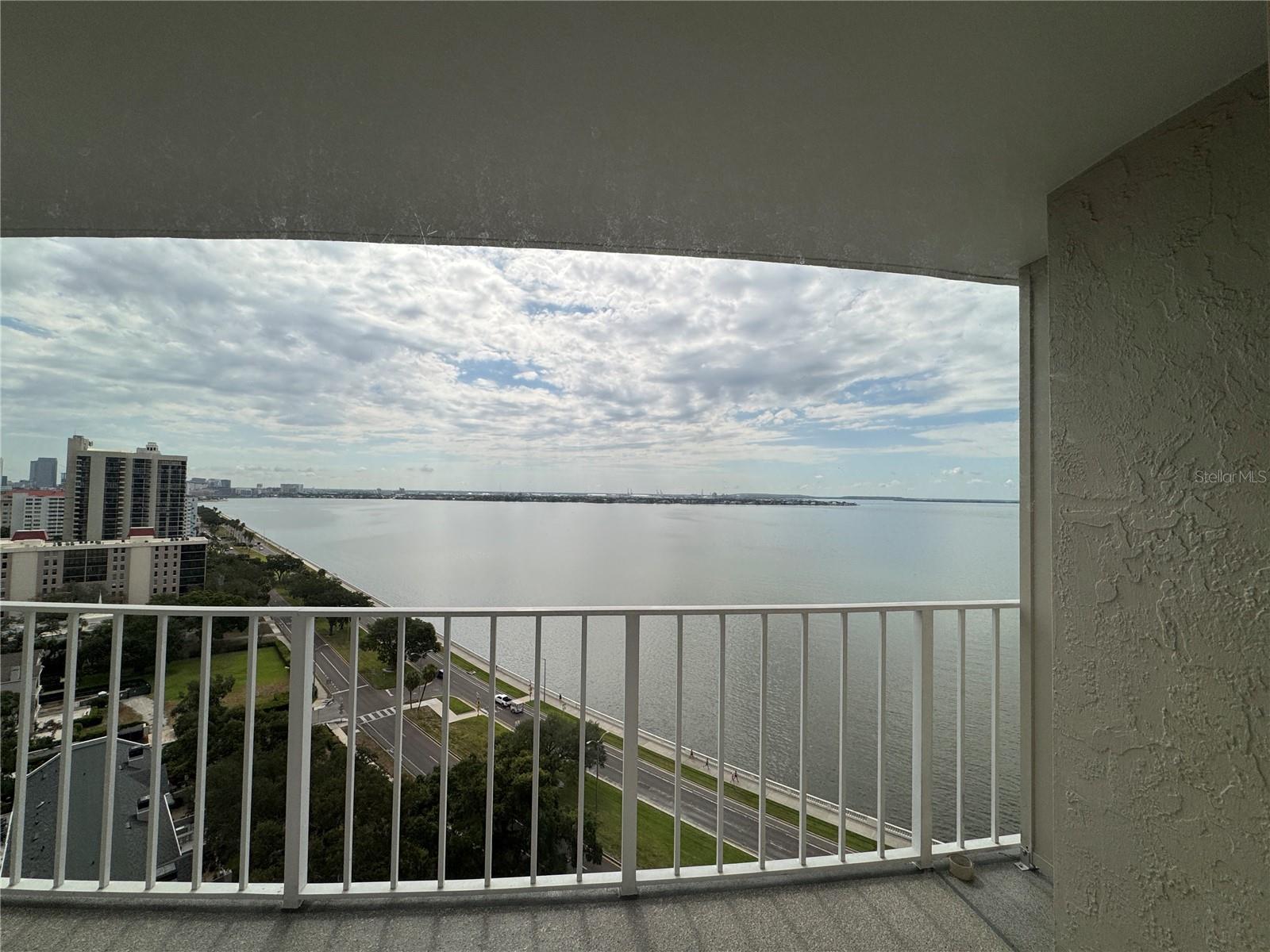 2611 BAYSHORE BLVD #1805