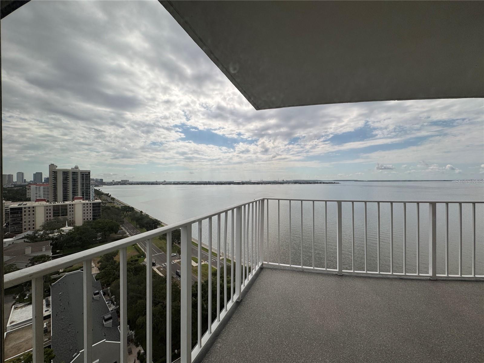 2611 BAYSHORE BLVD #1805