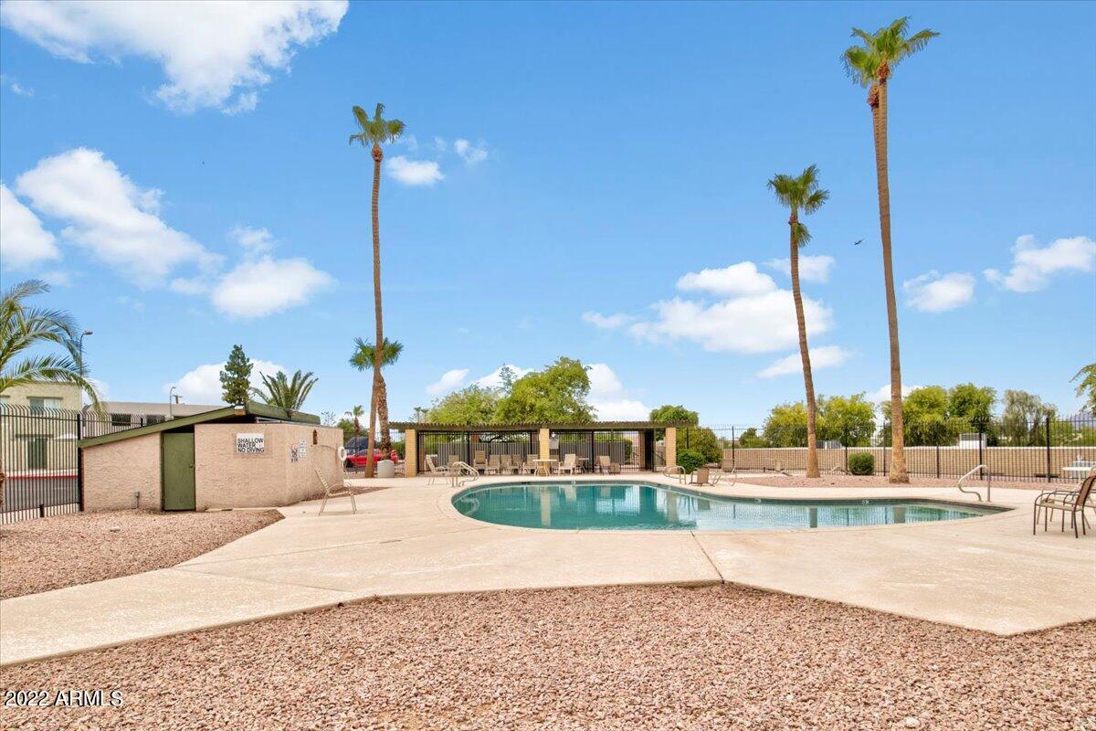 1500 W RIO SALADO Parkway, 22