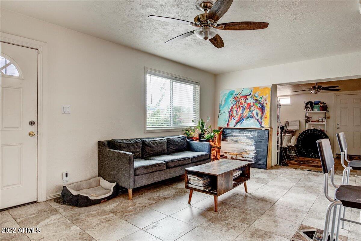 1500 W RIO SALADO Parkway, 22