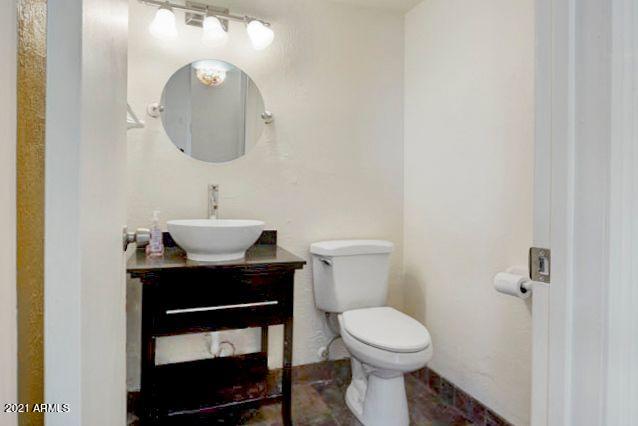 1500 W RIO SALADO Parkway, 22