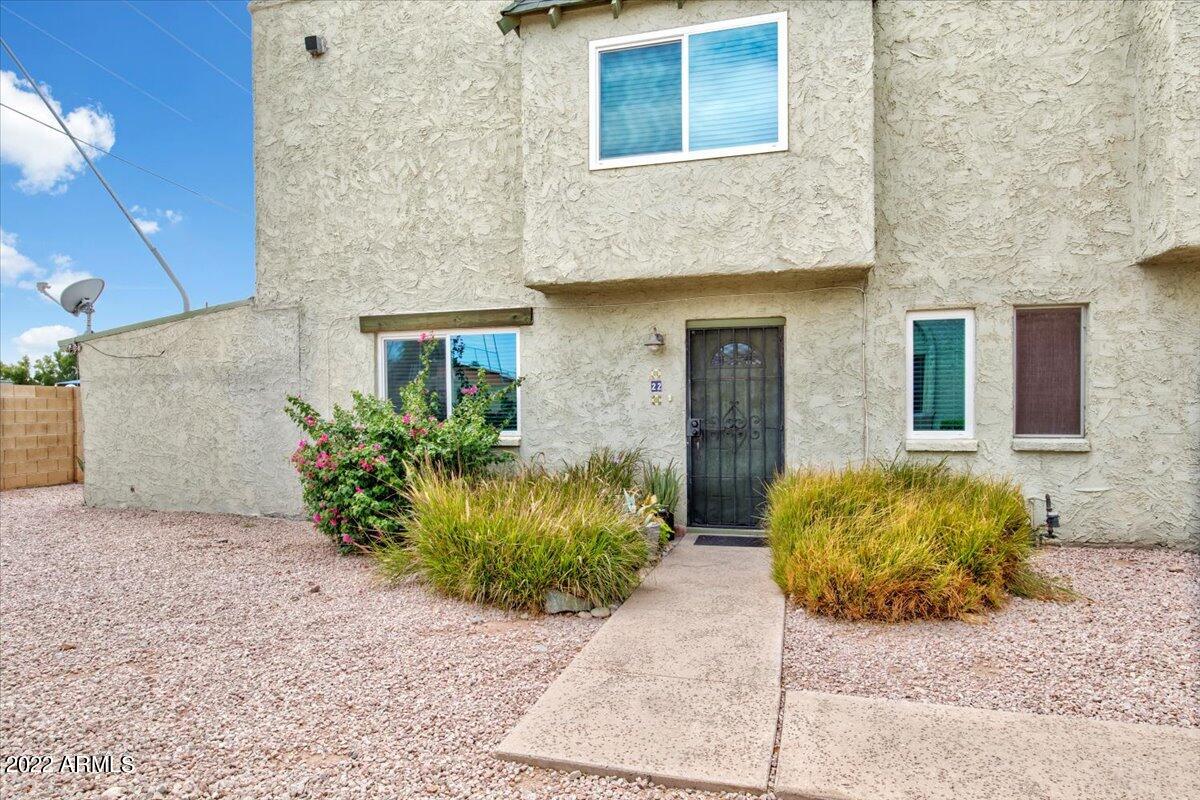 1500 W RIO SALADO Parkway, 22