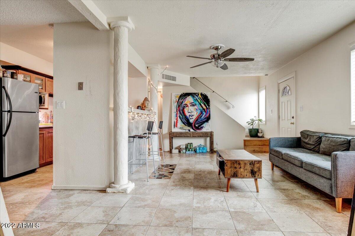 1500 W RIO SALADO Parkway, 22