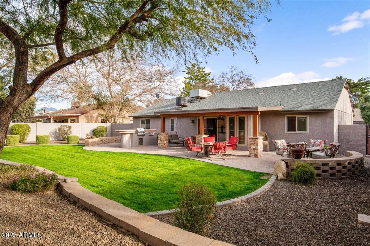 6428 E GRANDVIEW Drive