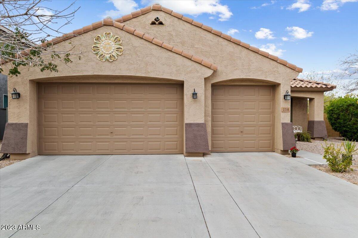2218 W ANGEL Way