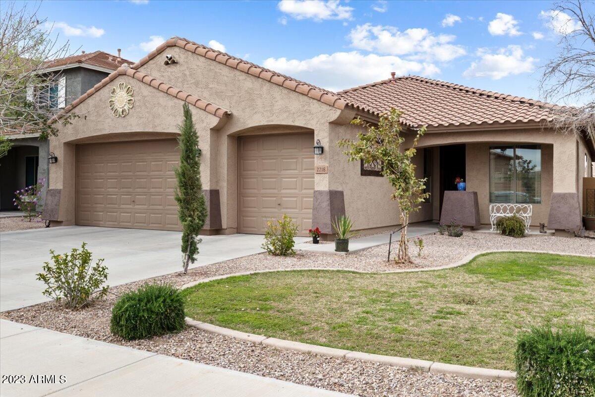 2218 W ANGEL Way