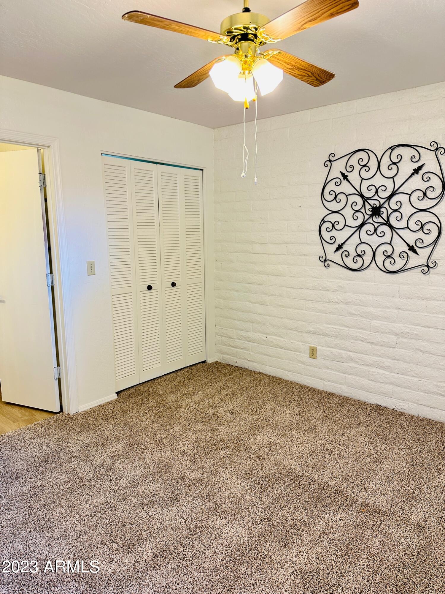 4410 E HUBBELL Street, 72