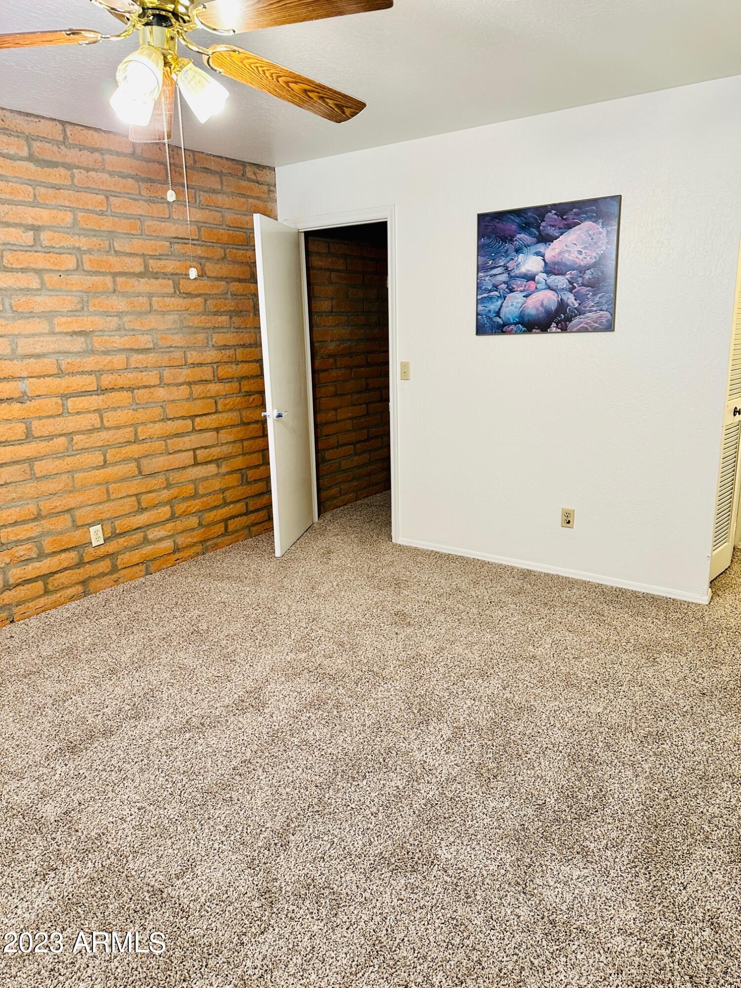 4410 E HUBBELL Street, 72