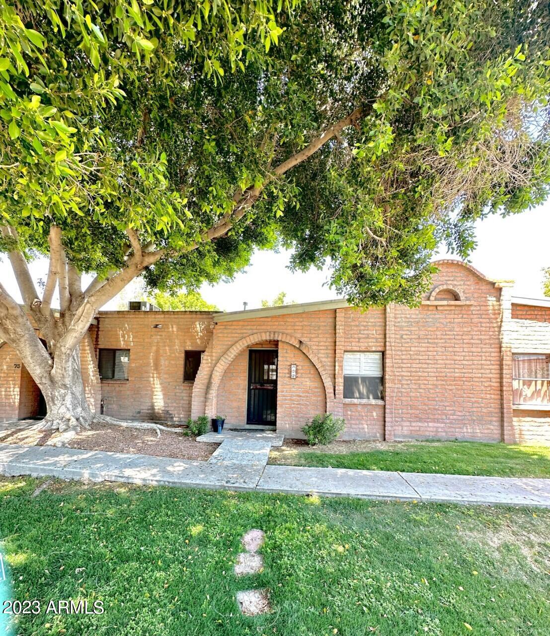 4410 E HUBBELL Street, 72