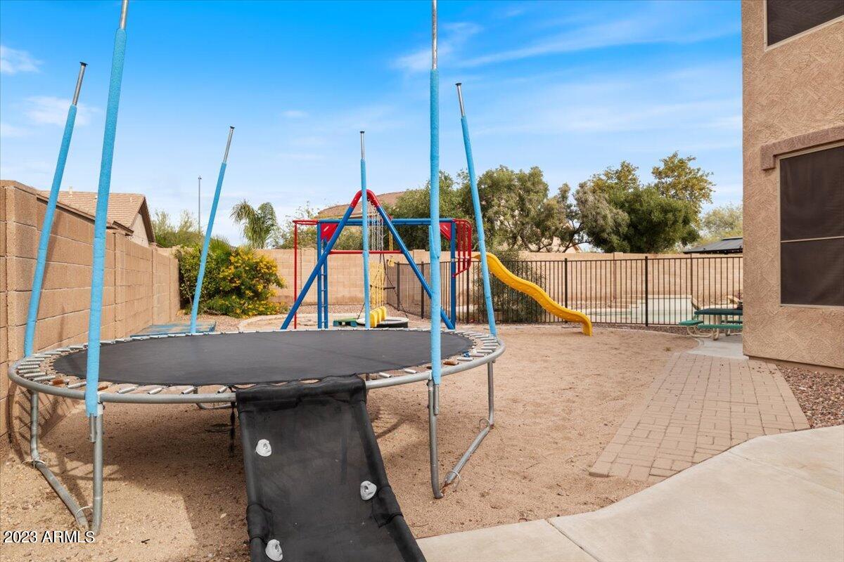 11058 E CHOLLA Road