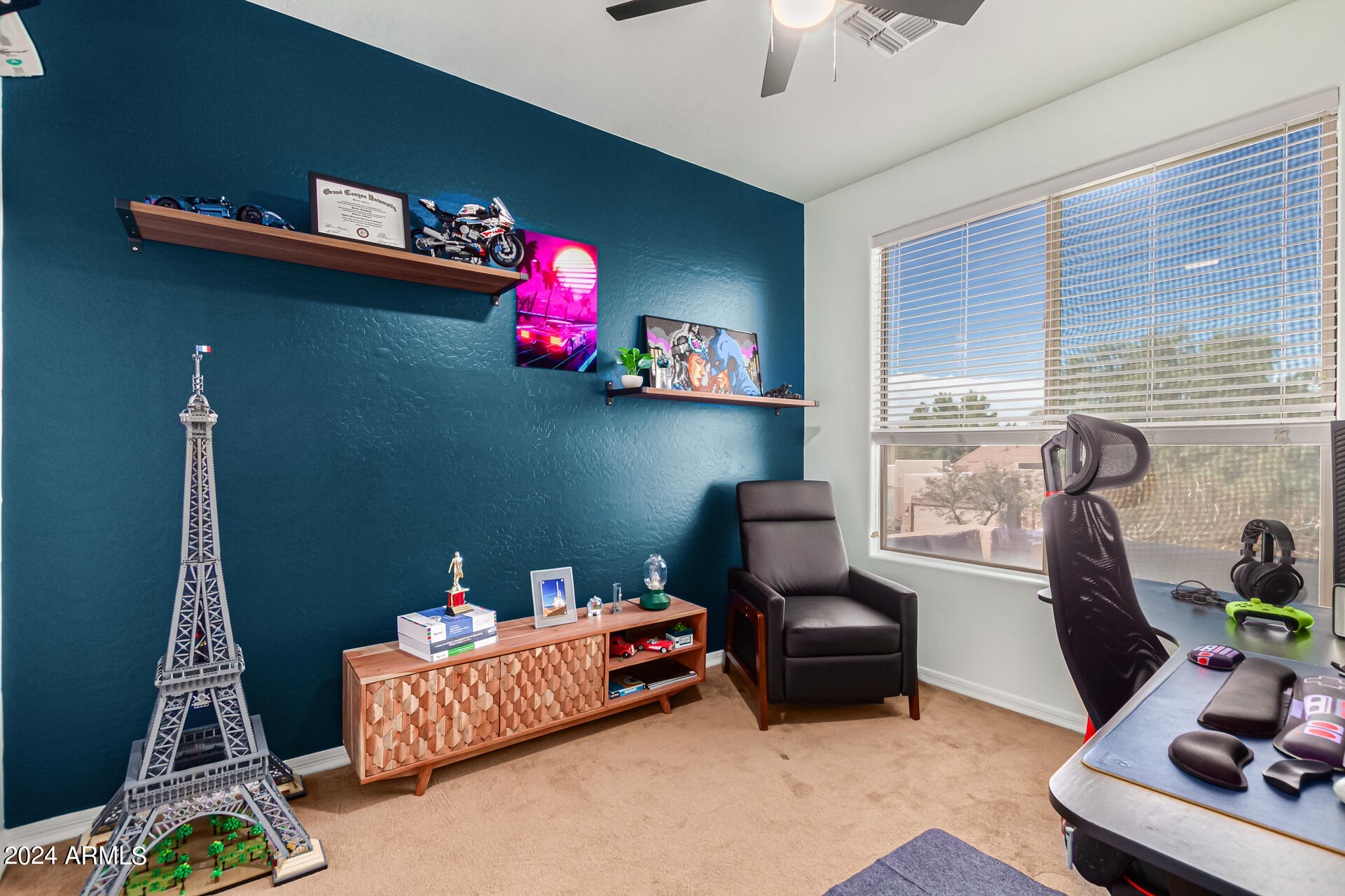 1363 W MARLIN Drive