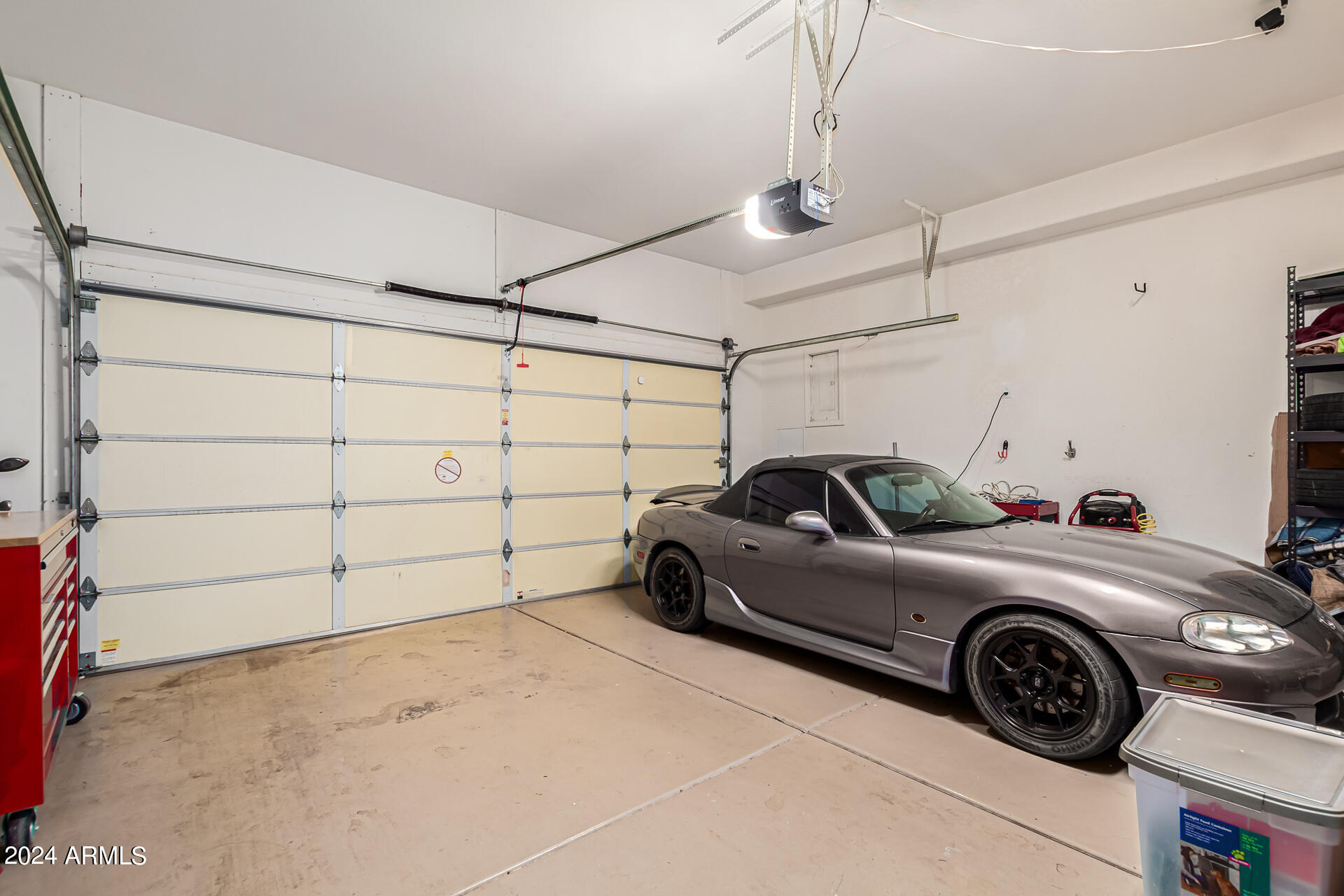 1363 W MARLIN Drive