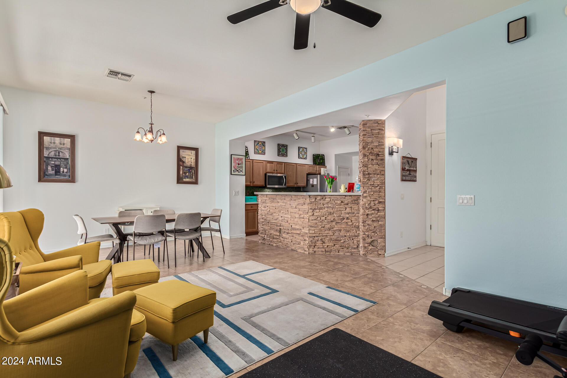 1363 W MARLIN Drive