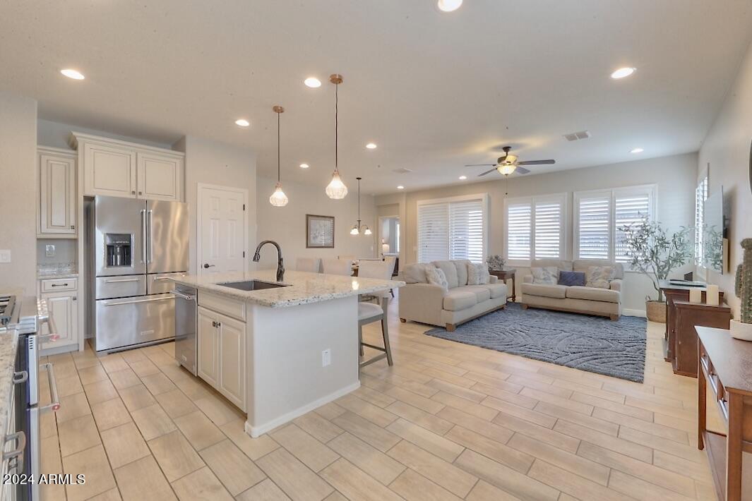 17854 W Silver Fox Way