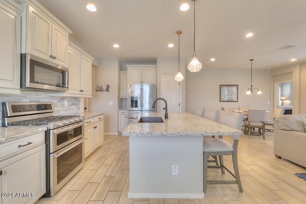 17854 W Silver Fox Way