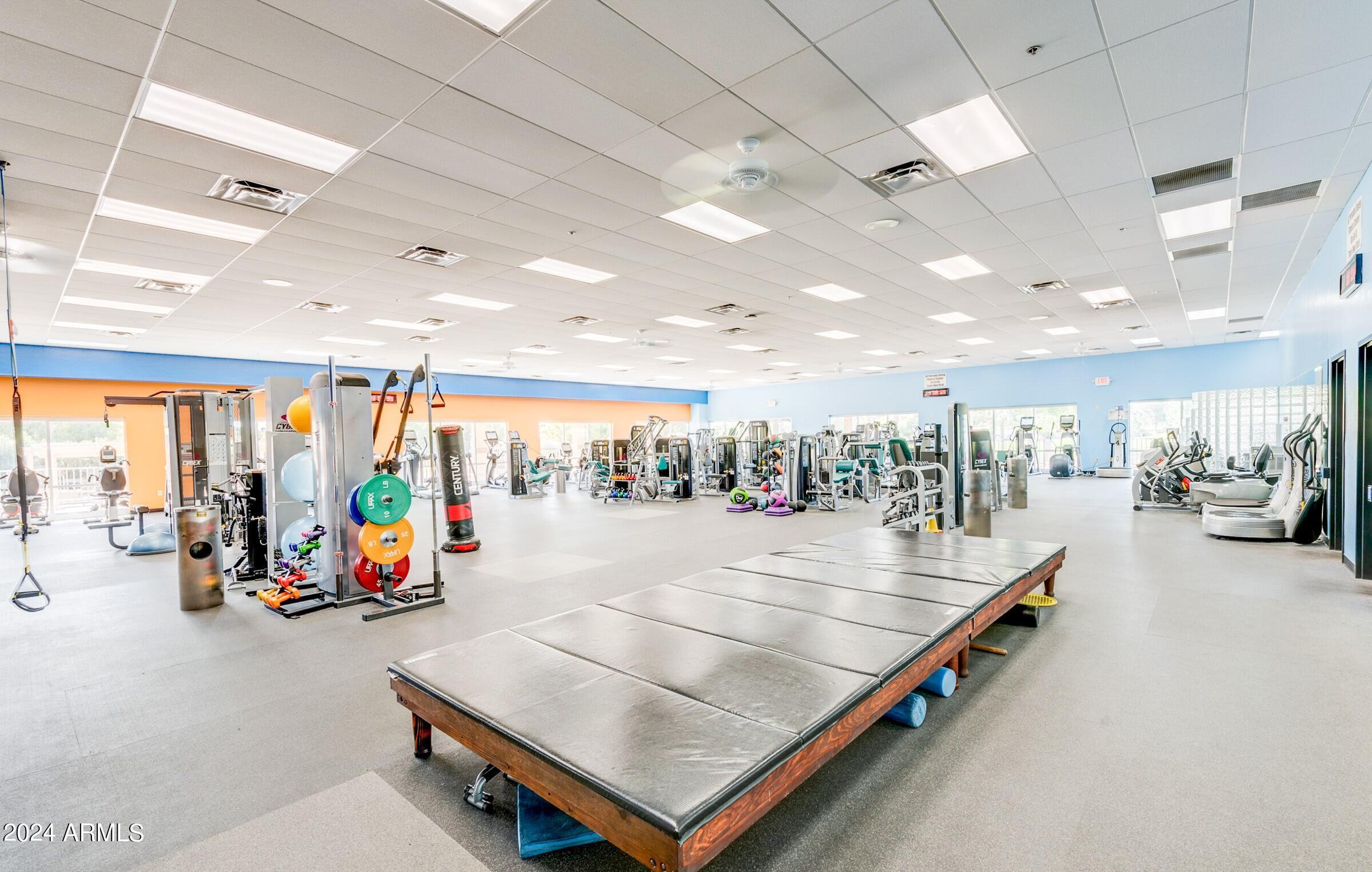 2653 LEISURE WORLD
