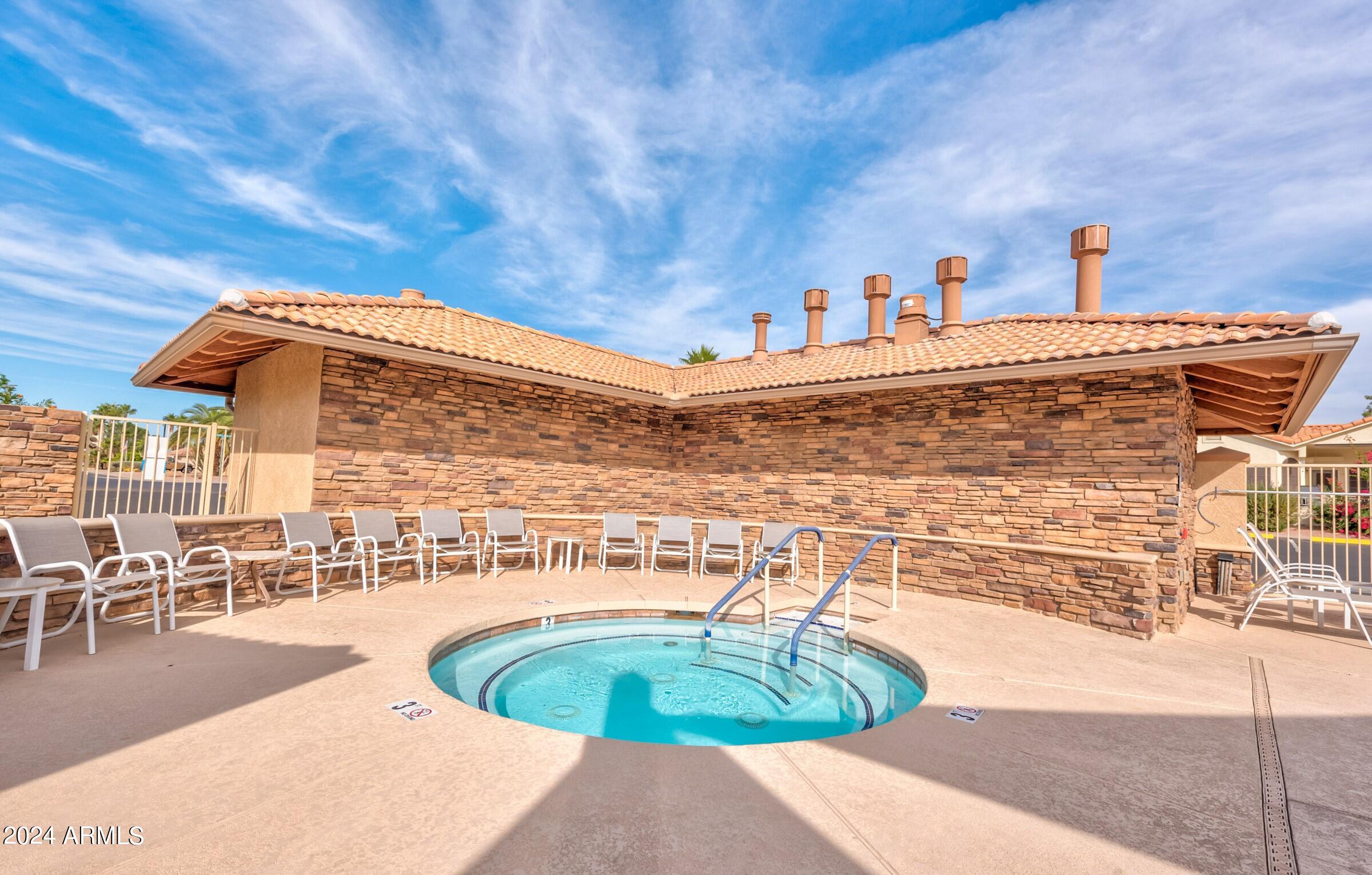 2653 LEISURE WORLD