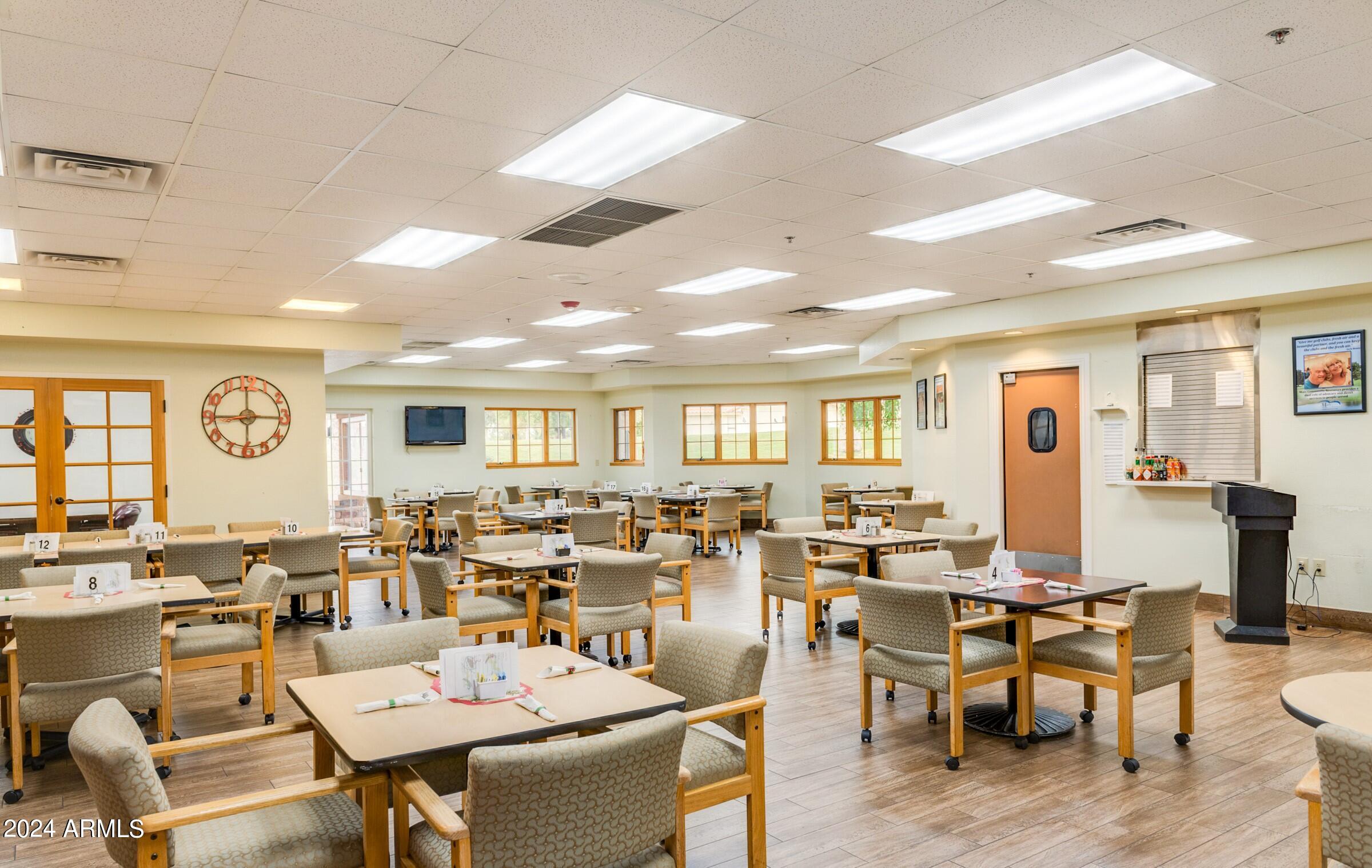 2653 LEISURE WORLD