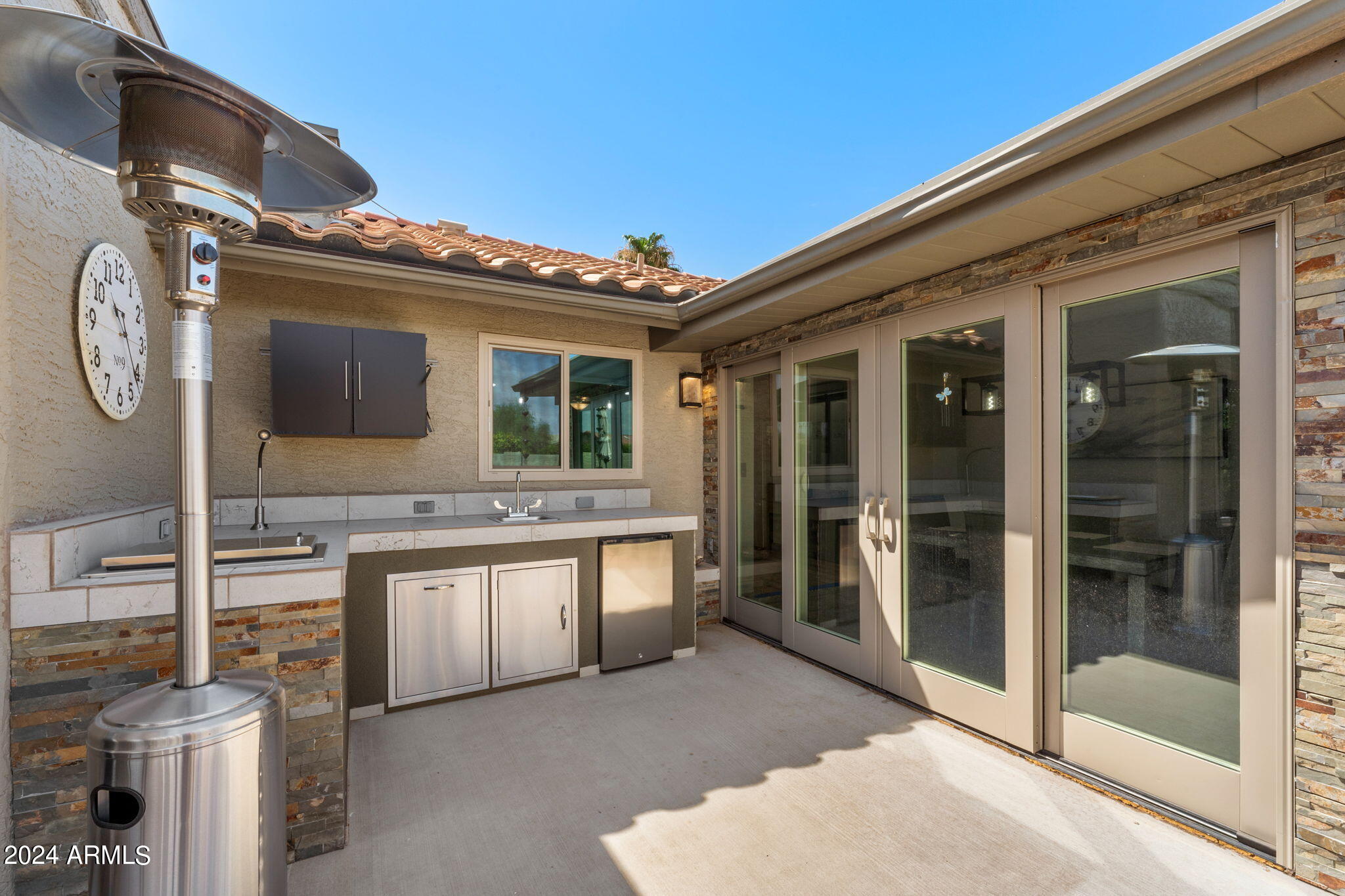 2653 LEISURE WORLD