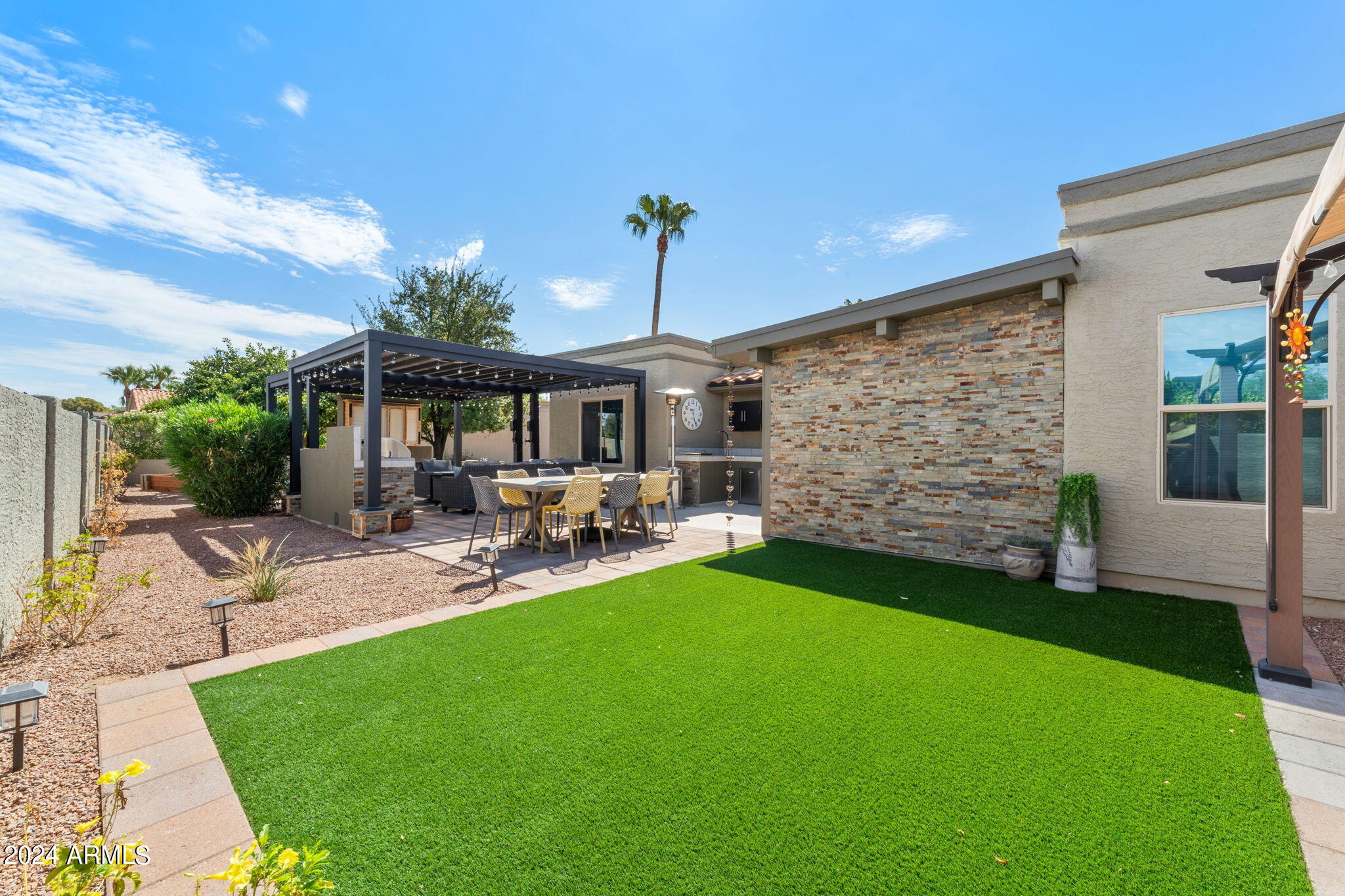 2653 LEISURE WORLD