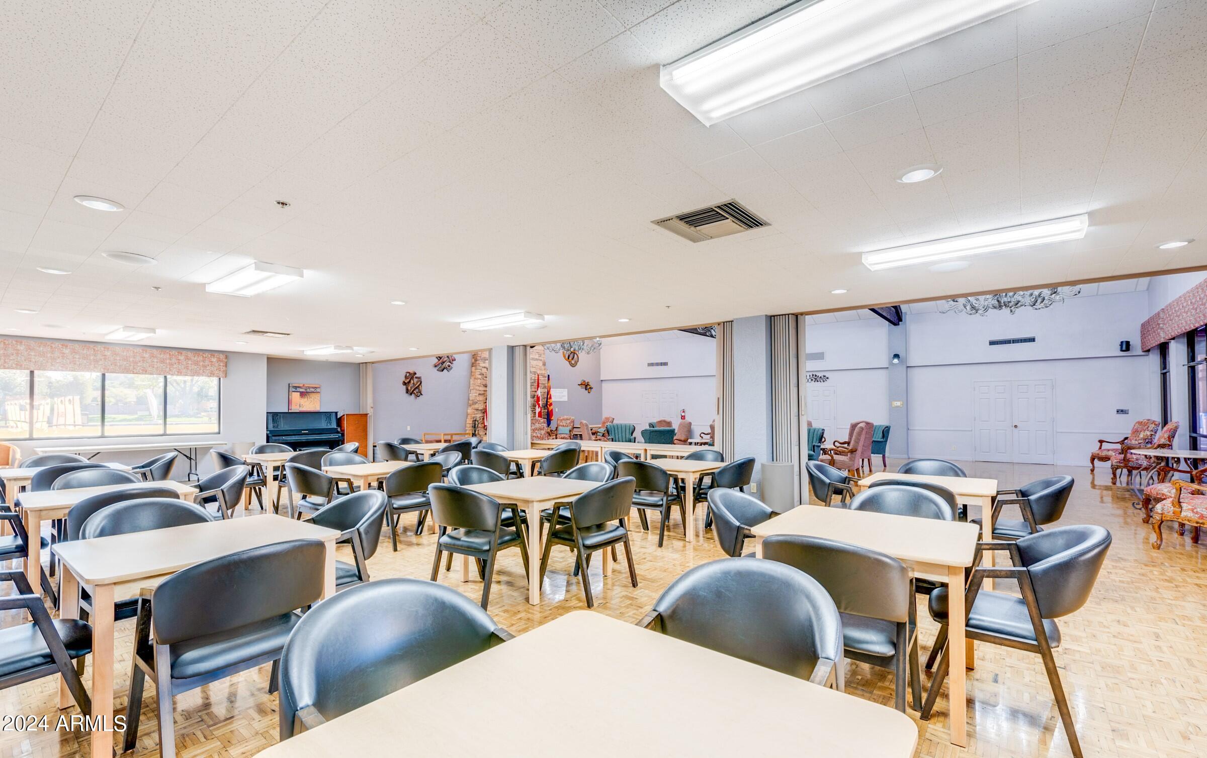 2653 LEISURE WORLD
