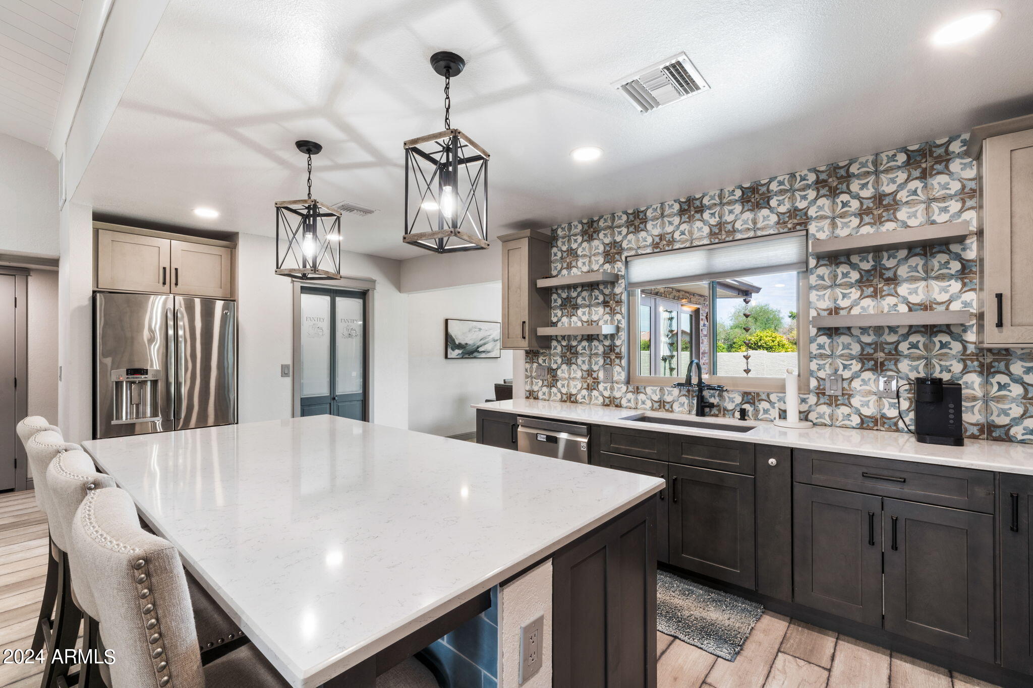 2653 LEISURE WORLD