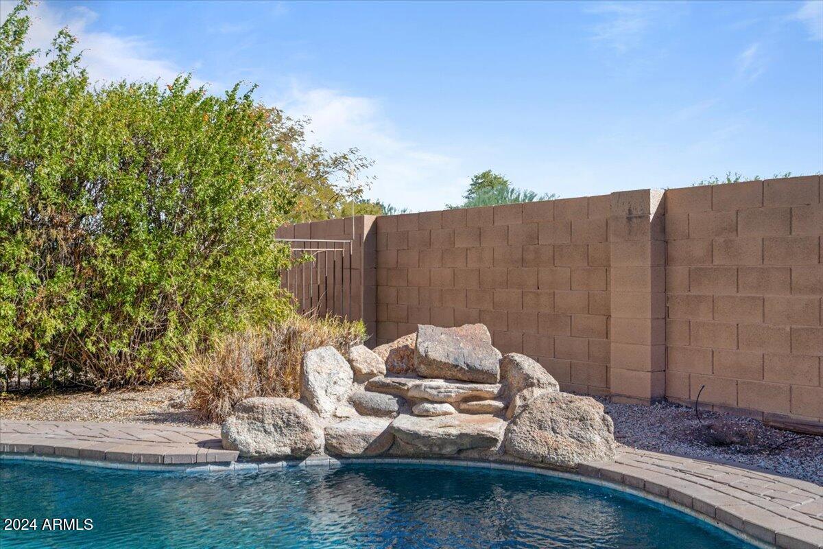 2485 E FIESTA Drive