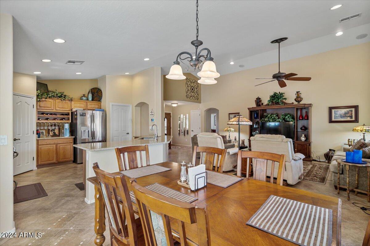 2485 E FIESTA Drive