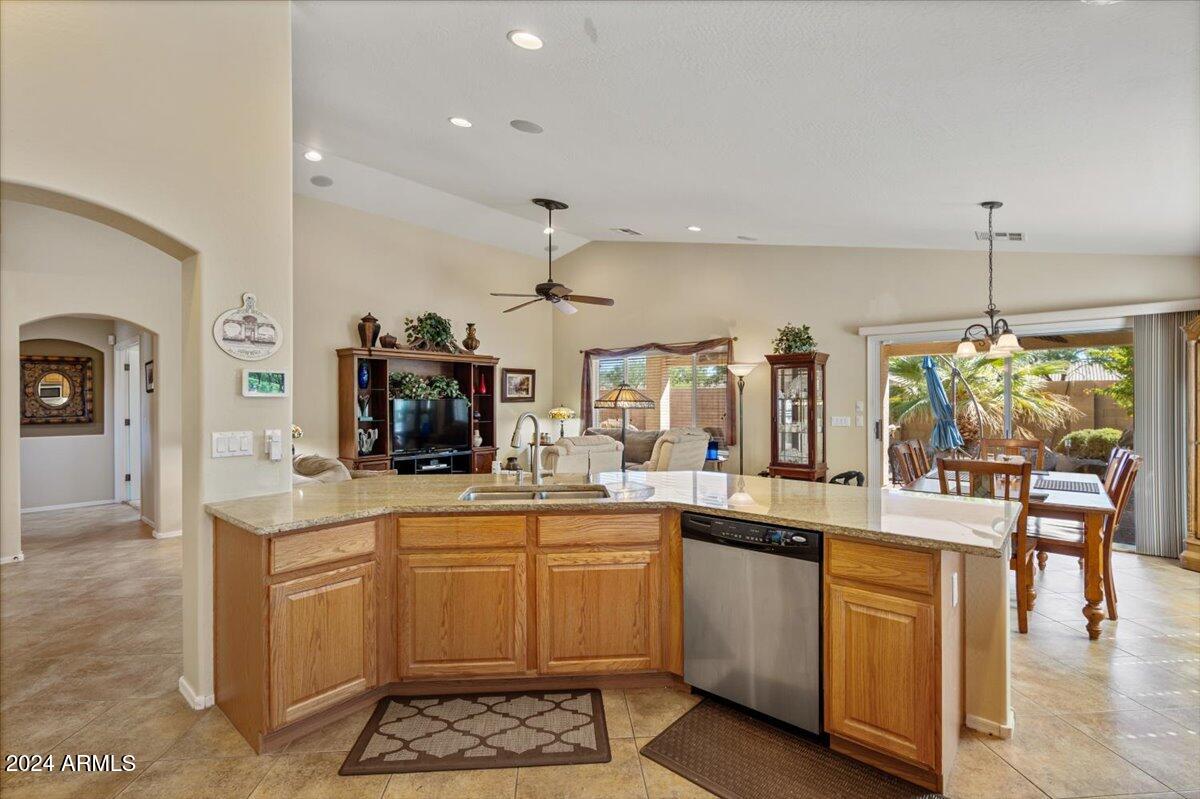 2485 E FIESTA Drive