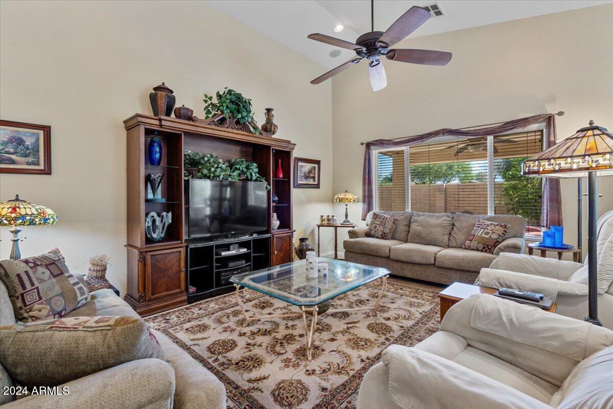 2485 E FIESTA Drive