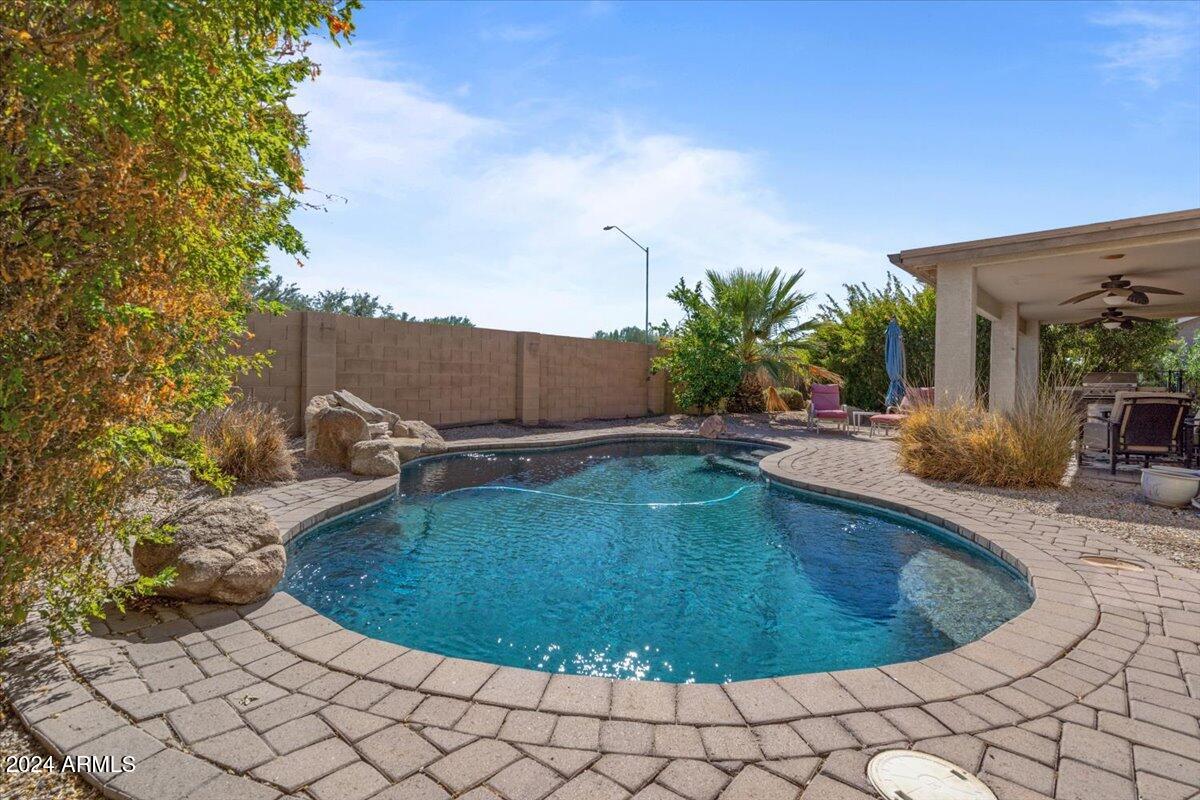 2485 E FIESTA Drive