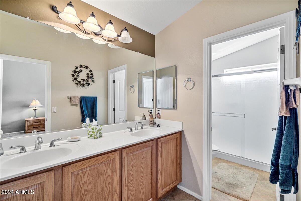 2485 E FIESTA Drive