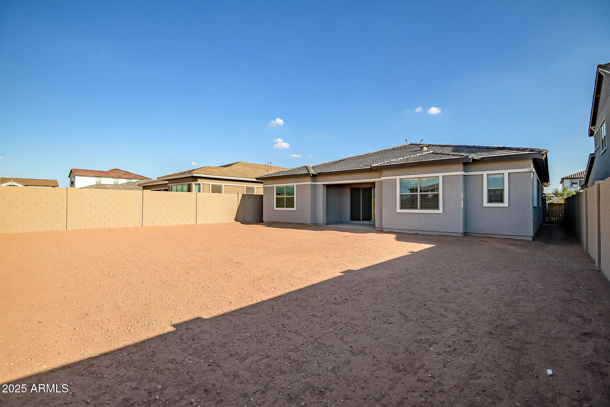 804 W SUPERSTITION Drive