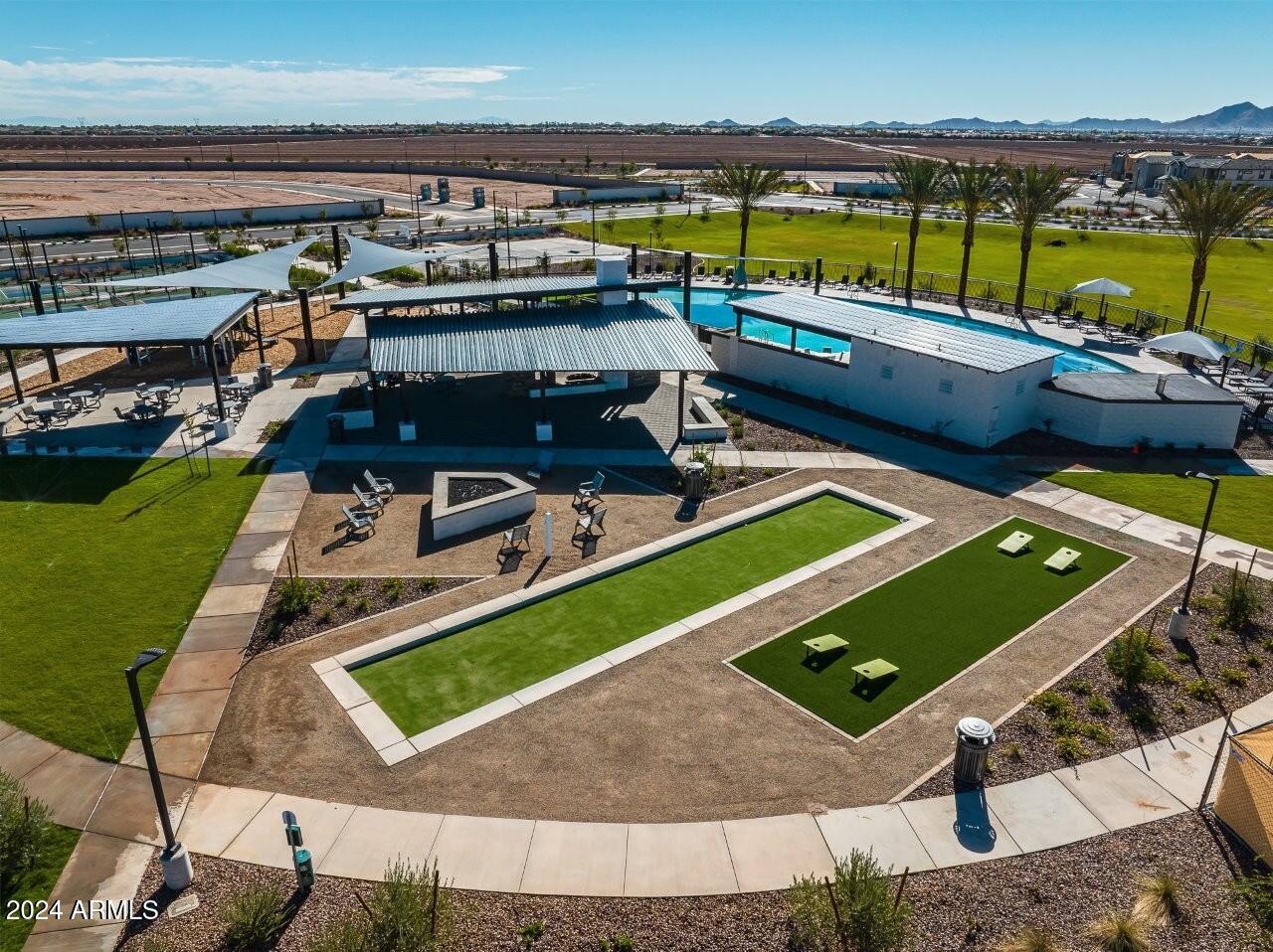 804 W SUPERSTITION Drive