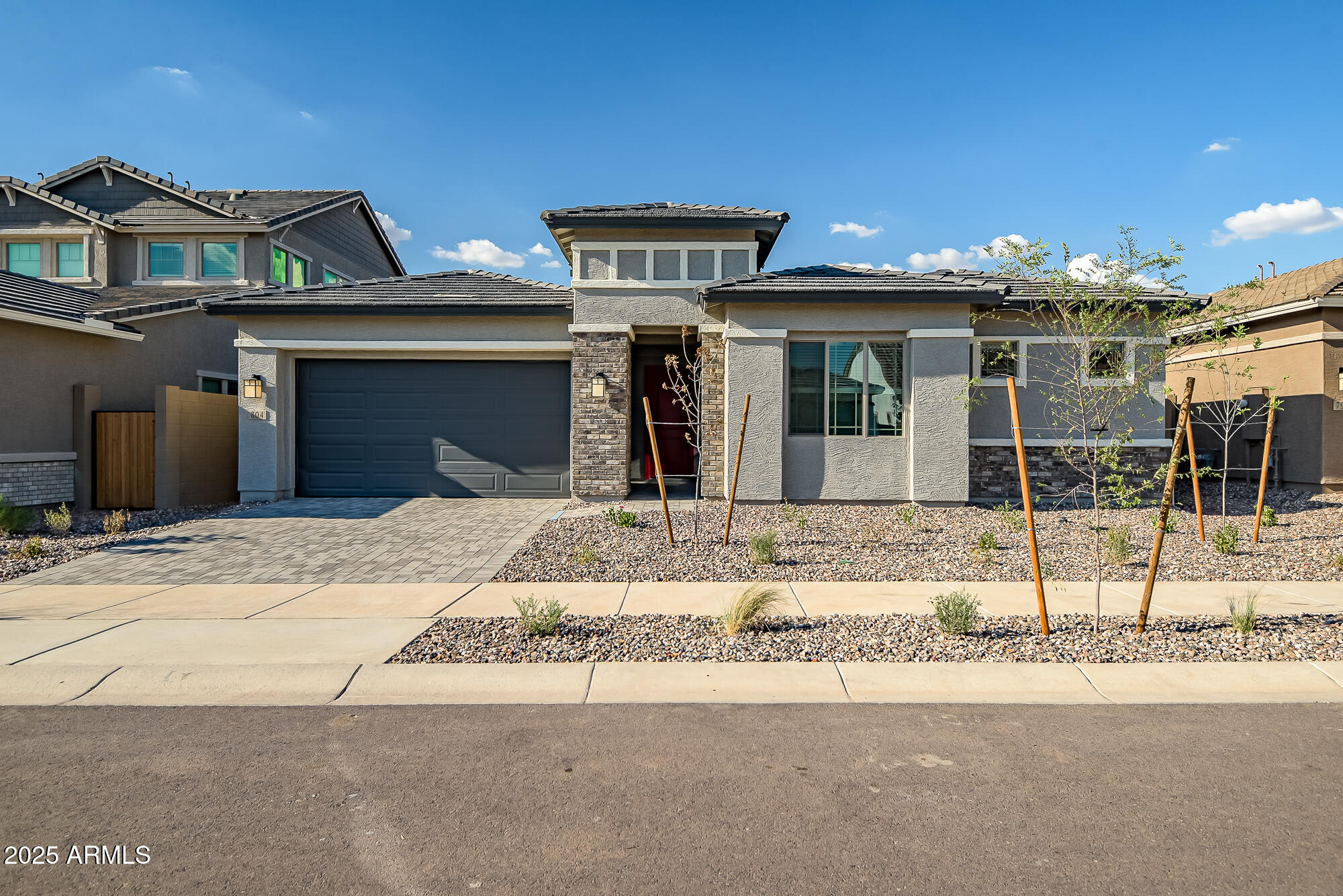 804 W SUPERSTITION Drive