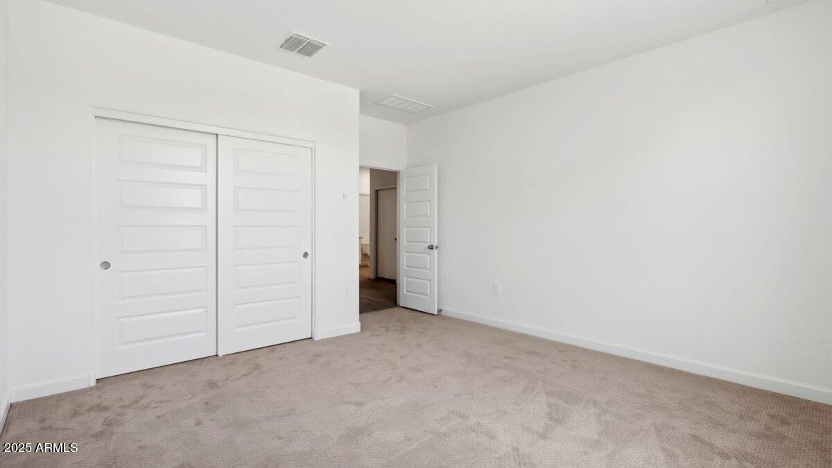 2325 W Starfire Avenue